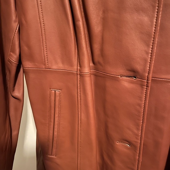 NWT: A beautiful A K cognac 100% leather jacket - Picture 5 of 8